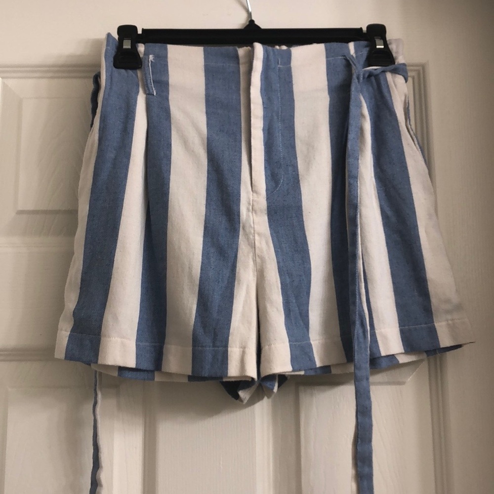 Forever 21 stripped shorts; size medium.